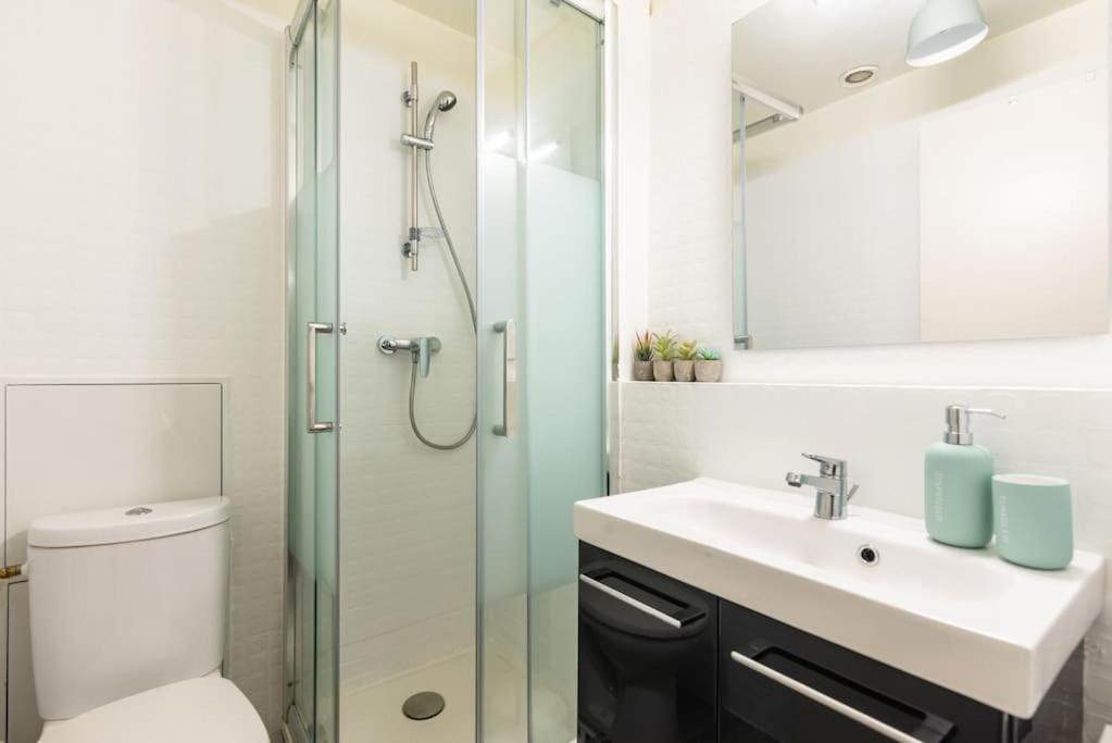 פריז Appartement Proche Champs Elysees מראה חיצוני תמונה